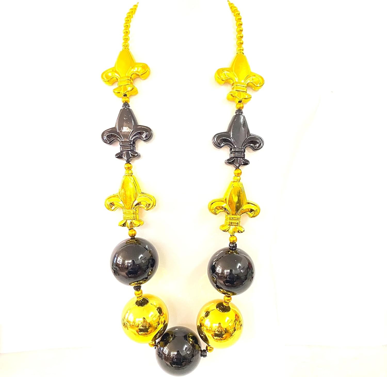 Black and gold jumbo ball beads